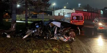 У Львові внаслідок ДТП загинув водій авто