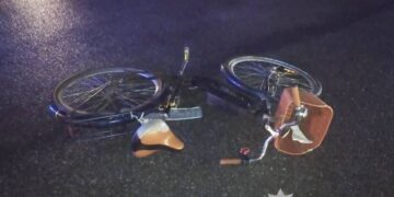У Полонному неповнолітній на авто збив літню велосипедистку —Хмельнитчина