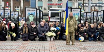 У Рівному попрощалися з полеглим Захисником України Дмитром Паскарем