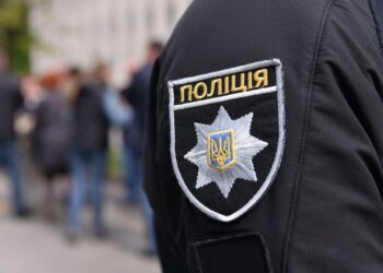 У Запоріжжі восьмирічна дівчинка подзвонила на 102, бо думала, що в неї вкрали гроші – подробиці | Новости Запорожья