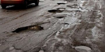 Відповідальність за пошкодження дорожнього покриття: що каже закон- Дніпро оперативний