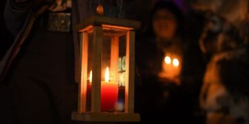 Вифлеємський вогонь миру прибув до 95-ї бригади ДШВ | Журнал Житомира