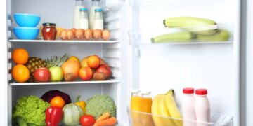 Як не зіпсувати продукти під час раптового зникнення світла – ЭКОНОМИКА