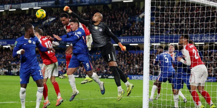 «Арсенал» выиграл у «Челси» в полуфинальном матче с 5 голами в Кубке лиги Англии