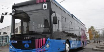 Через туман та мороз обмерзли контактні мережі “Миколаївелектротрансу” – спеціалісти роблять усе можливе » Миколаївський Оглядач