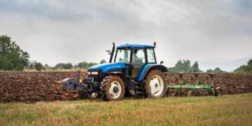 Виробництво тракторів у Туреччині обвалилося на 41% за рік – ЭКОНОМИКА