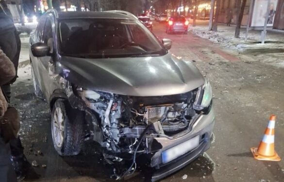 ДТП на перехресті в Черкасах: до лікарні госпіталізували жінку