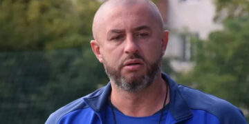 Ексгравець Дніпра залишив тренерський штаб одеської команди