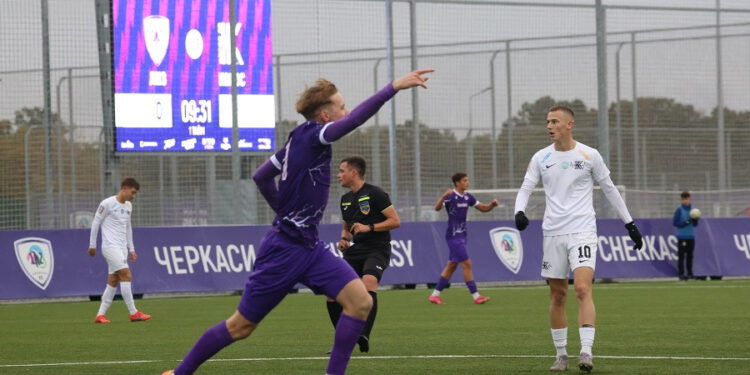 Футболісти ЛНЗ з 69-ї спроби здобули першу вольову перемогу у Національній Лізі U-19