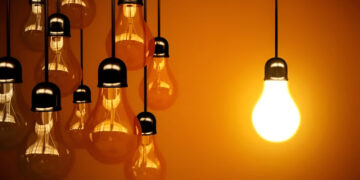 Графіки відключення електрики на Запоріжжі – коли вимикатимуть світло у четвер, 15 січня | Новости Запорожья