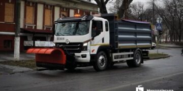 Комунальники Миколаєва працювали всю ніч: боролися з ожеледицею » Миколаївський Оглядач