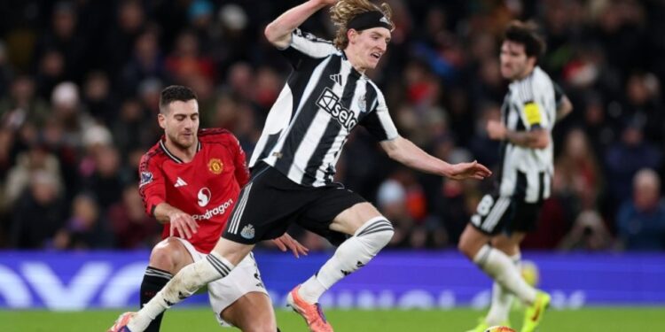 «Манчестер Юнайтед» вернулся в зону Лиги чемпионов в АПЛ победой над «Ньюкаслом»