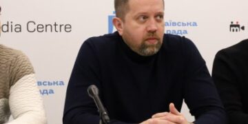 Місто продовжить відновлювати будинки, пошкоджені росією » Миколаївський Оглядач