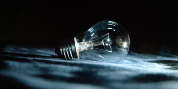 На Івано-Франківщині 11 січня вимикатимуть світло (ГРАФІК)