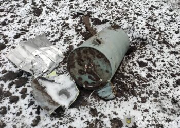 На Житомирщині вибухотехніки поліції знешкодили бойову частину крилатої ракети «Х-101» | Журнал Житомира