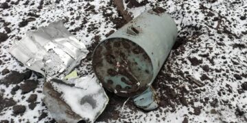 На Житомирщині вибухотехніки поліції знешкодили бойову частину крилатої ракети «Х-101» | Журнал Житомира