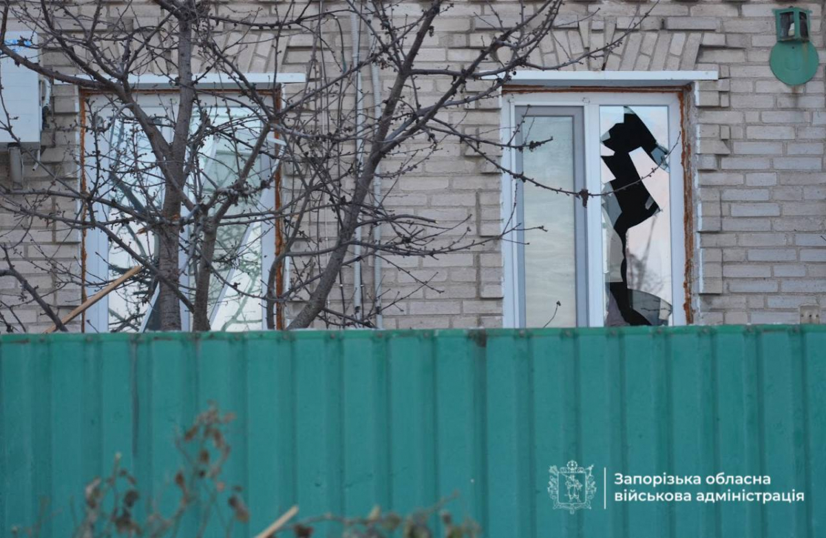 Екологи зафіксували наслідки обстрілу Запоріжжя — що виявили у Шевченківському районі (фото)