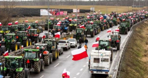 Польські фермери блокуватимуть пункт пропуску на Львівщині