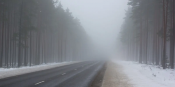 Сильна ожеледь та туман: на Черкащині суттєво ускладняться погодні умови