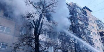 У Києві сталася пожежа в багатоповерхівці: загинули дві людини