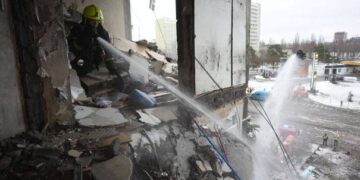 У Києві внаслідок атаки РФ пошкоджена будівля одного із міністерств