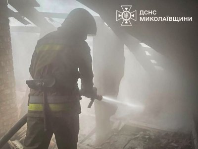 У м. Миколаєві зранку горів будинок – загинула жінка » Миколаївський Оглядач