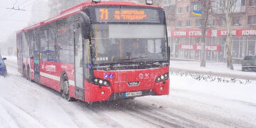 У Запоріжжі посилюють безпеку в громадському транспорті: встановлено 124 тривожні кнопки | Новости Запорожья
