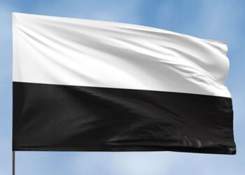 Ушанування військовополонених і зниклих безвісти захисників: «Прапор Надії» замайорів у Черкасах — Новости Черкасс