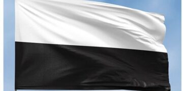 Ушанування військовополонених і зниклих безвісти захисників: «Прапор Надії» замайорів у Черкасах — Новости Черкасс