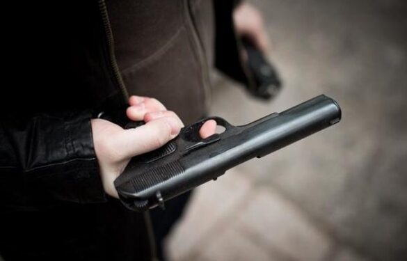 В Умані чоловіка засудили за незаконне зберігання зброї та гранати