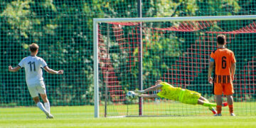 Воротар «Шахтаря» увійшов до числа найкращих антипенальтистів у Національній Лізі U-19