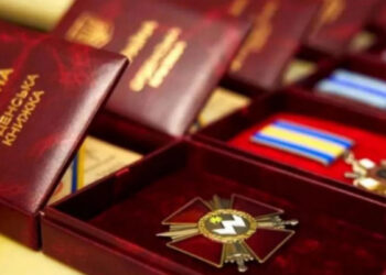 Запорізькі медики відзначені держнагородами за героїзм під час війни | Новости Запорожья
