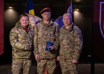 Черкащанин отримав “Золотий хрест” за мужність на фронті
