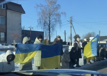 Дядьковицька громада провела в останню земну дорогу Захисника Олександра Гребіка