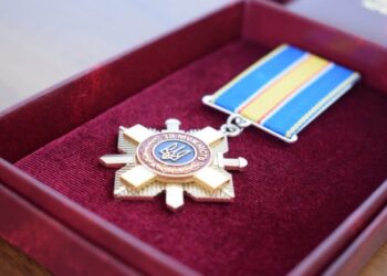 Двох захисників із Маньківської громади посмертно відзначили орденами