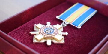 Двох захисників із Маньківської громади посмертно відзначили орденами