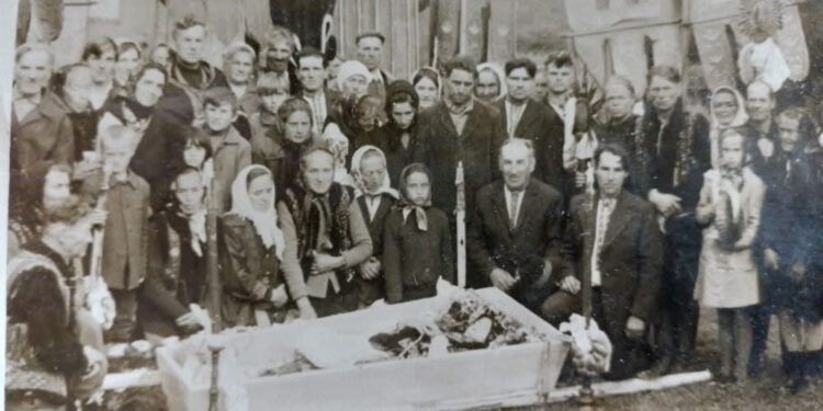 Історія з похоронів парафії в Красноїллі серед такої ж лютої зими