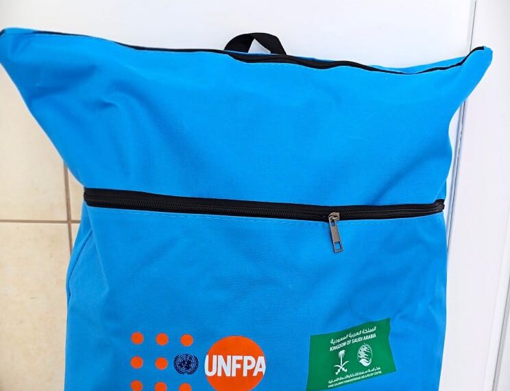 На Рівненщину ООН передала рюкзаки із засобами першої необхідності, які дістануться породіллям