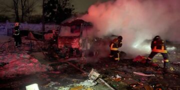 Нічна атака РФ на Київ: одна людина постраждала, зафіксовані пожежі та руйнування