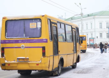 Огнівка та Сади-2: як планують повернути транспорт