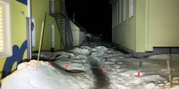 Перелом гомілки під час прогулянки: у дитсадку на Житомирщині 4-річна дитина травмувалася через падіння снігу з даху | Журнал Житомира