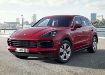 Податок на розкіш 2026: які авто обкладуть 25 тис. грн |  |