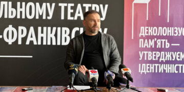 Покажуть знакові вистави: Франківський драмтеатр відзначає ювілей Українського народного театру імені Івана Тобілевича