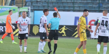 «Полтава» розпочала відлік клубних червоних карток вже в дебютній грі в Чемпіонаті УПЛ