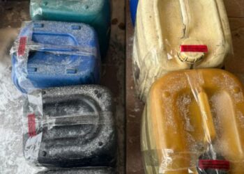 Працівники київського депо зливали дизель із тепловозів: до 2000 літрів за ніч