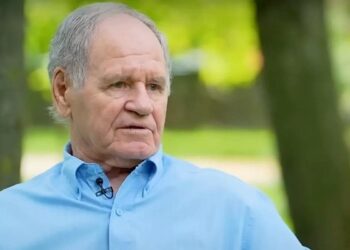 Сабо шокирован заявлением Инфантино касательно возвращения россиян в международный спорт