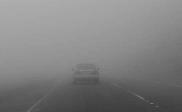 У Черкасах та області очікується туман: водіїв попереджають про небезпеку