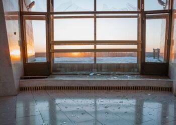 У Києві росіяни пошкодили музей Другої світової війни: фахівці оцінюють збитки