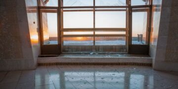 У Києві росіяни пошкодили музей Другої світової війни: фахівці оцінюють збитки