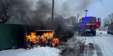 У Шполі під час стоянки загорівся автомобіль